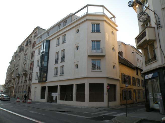 Immeuble neuf, rue Raymond Poincaré